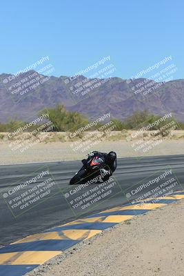media/Mar-24-2025-Moto Forza (Mon) [[57ce5c5cff]]/1-Advanced Group/Session 3 (Turn 6 Inside)/